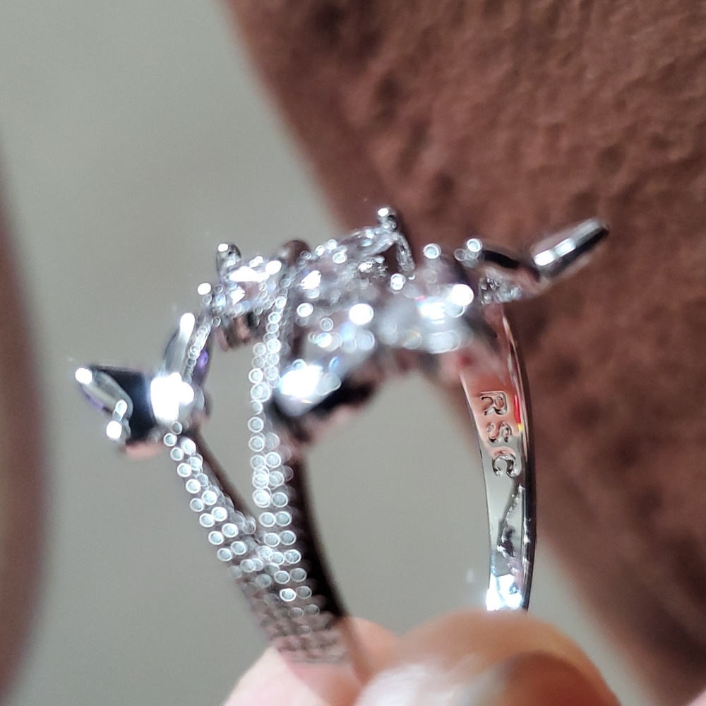 Simulated diamond ring - Picture 4 of 5